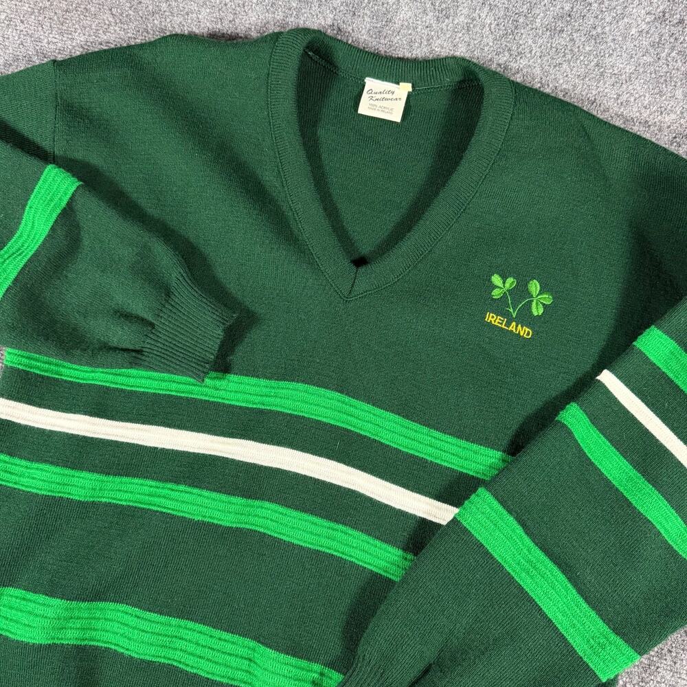 Vintage Ireland Shamrock Sweater Mens L Green V-Neck Made in Ireland Acrylic